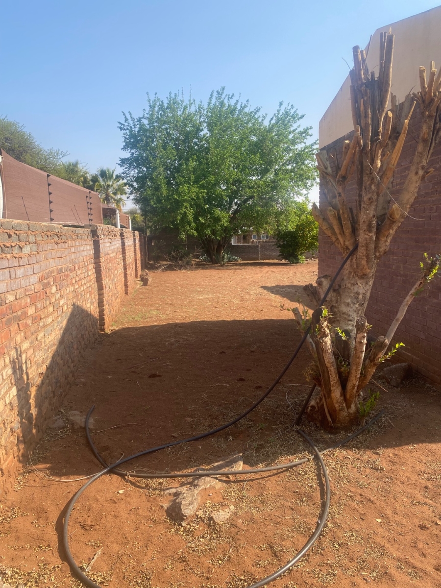 3 Bedroom Property for Sale in Kuruman Northern Cape